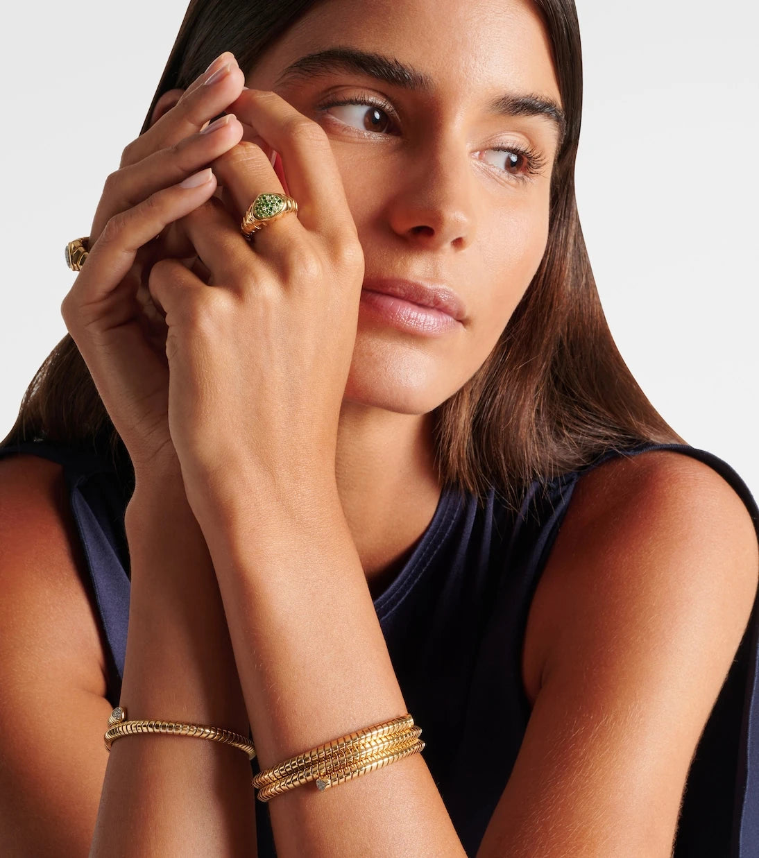 Marina B - Timo 18kt gold ring with tsavorites and diamonds