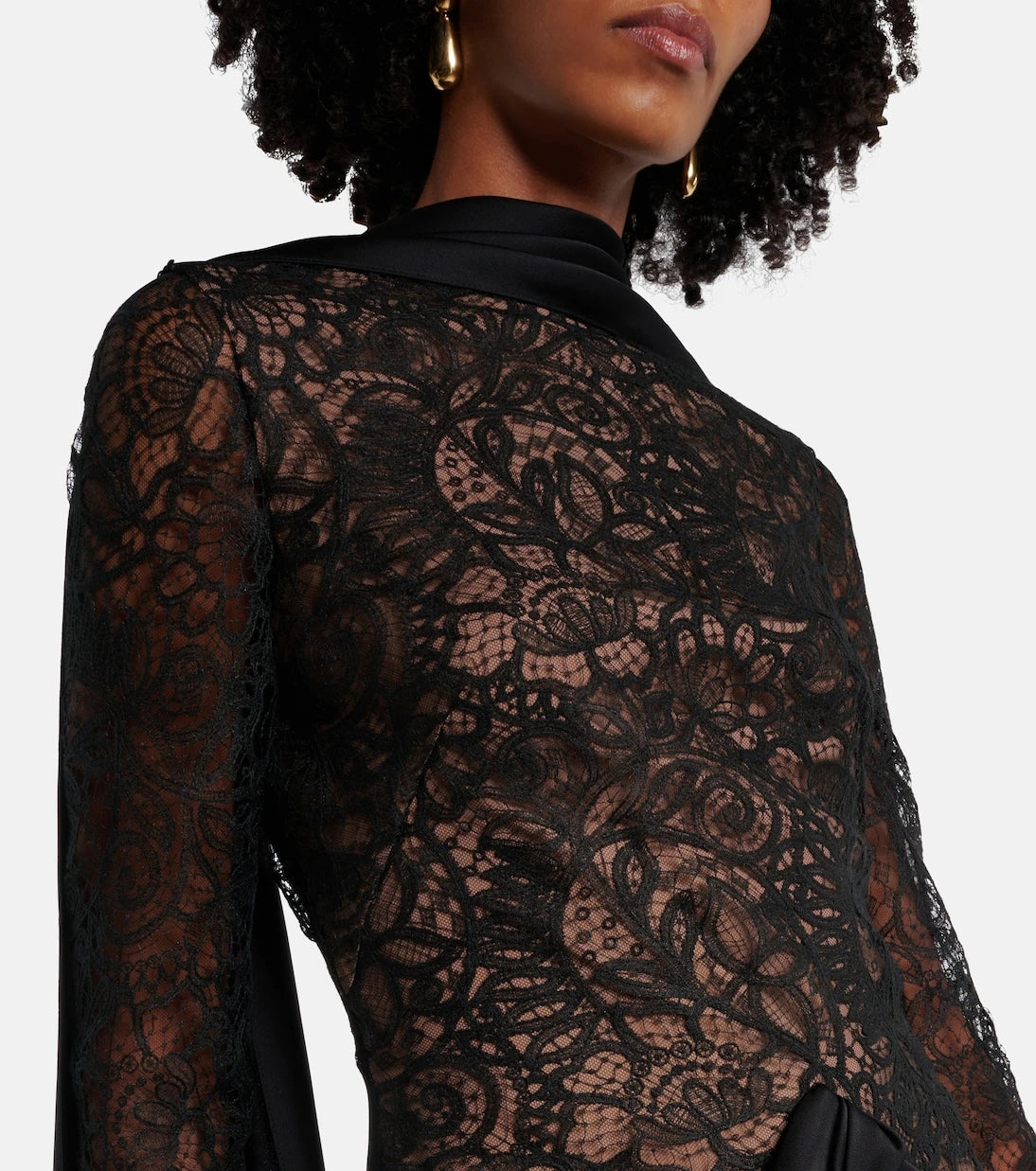Safiyaa - Serryna lace gown