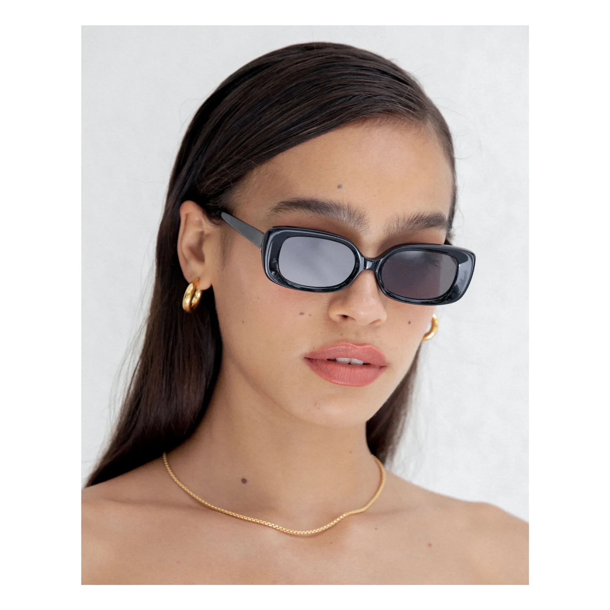 Velvet Canyon - Zou Bisou Sunglasses | Black
