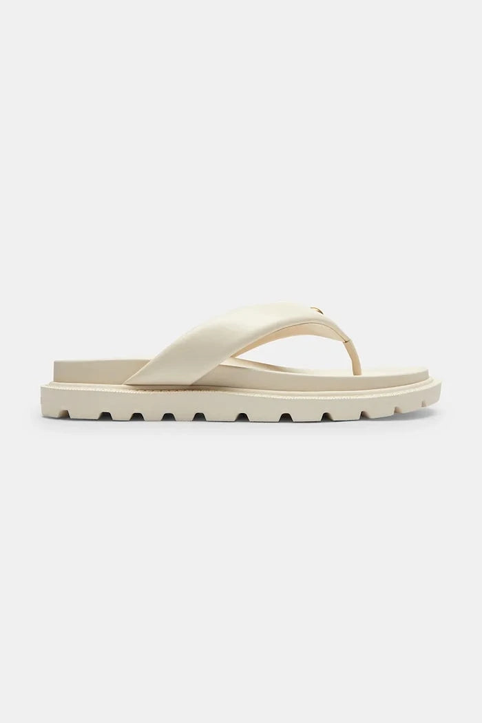 Coach джапанки дамски от кожа Brynn Leather Thong Sandal