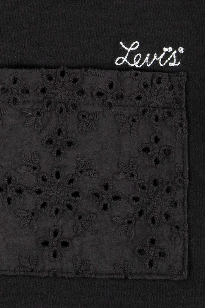 Детска тениска Levi's ROLL CUFF MEET AND GREET T