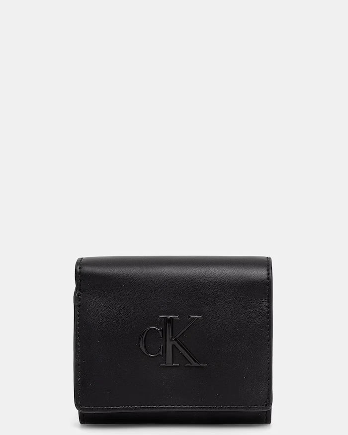 Calvin Klein kadın cüzdanı