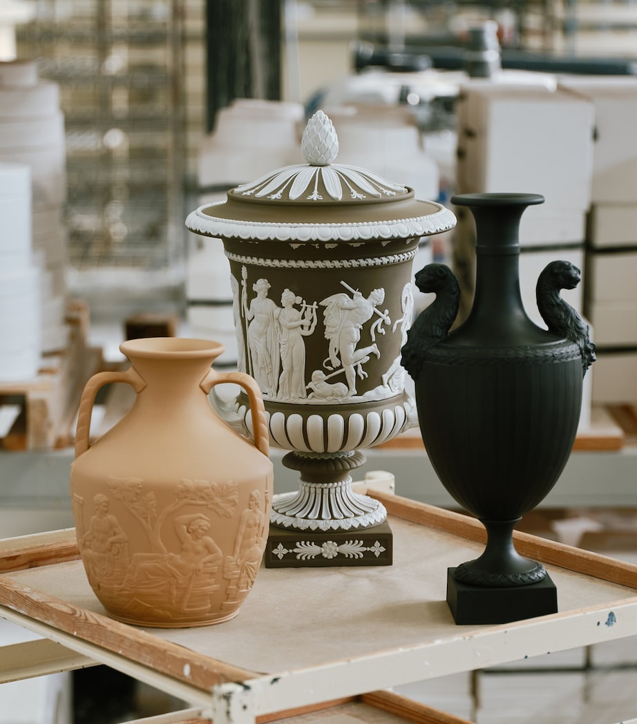 Iconic Borghese Vase (46.5cm)