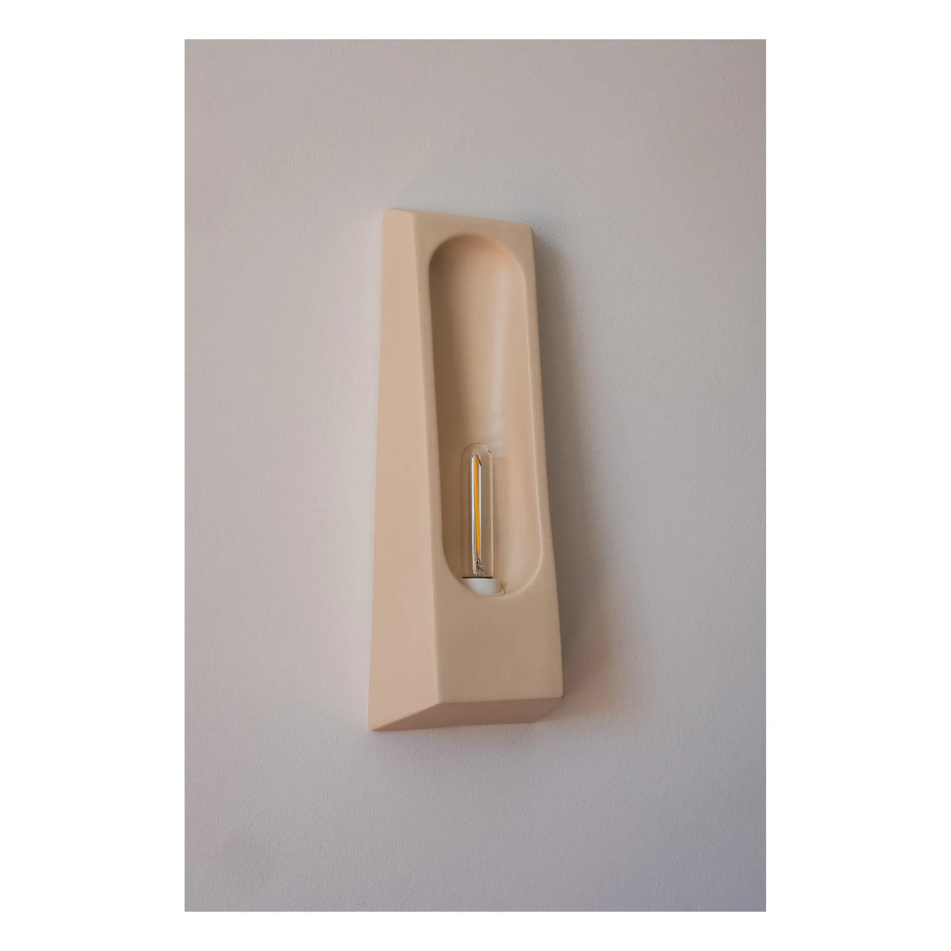 Violaine d'Harcourt - Alcove Wall Sconce  | Sand