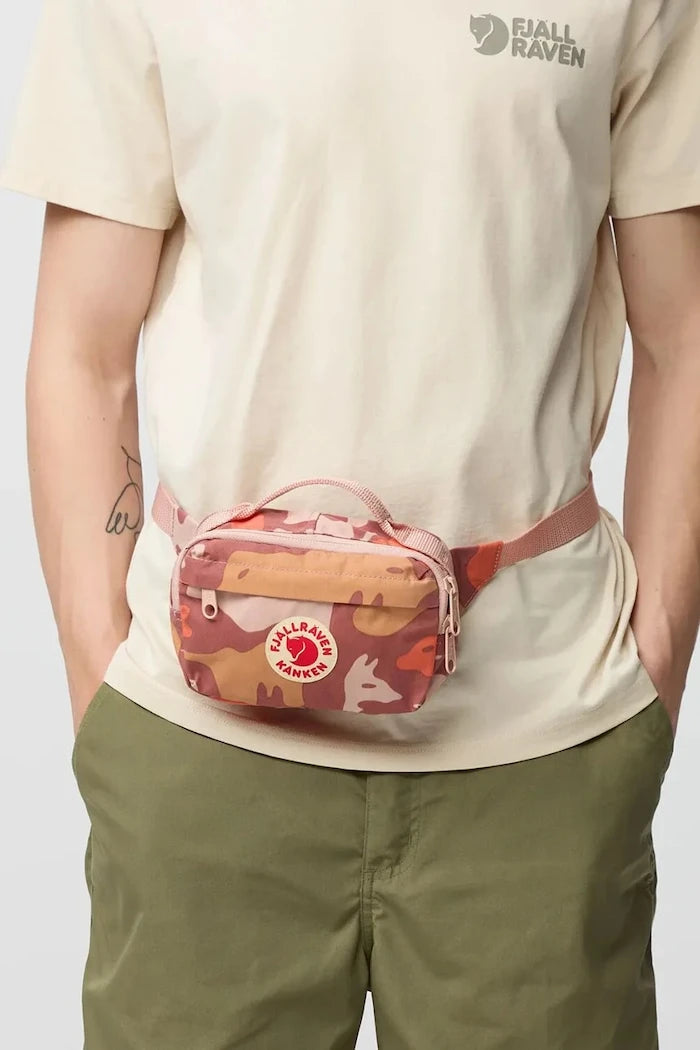 Чанта за кръст Fjallraven Kanken Graphics