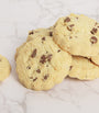 All-Butter Scottish Shortbread Rounds with Chocolate Chips (200g)