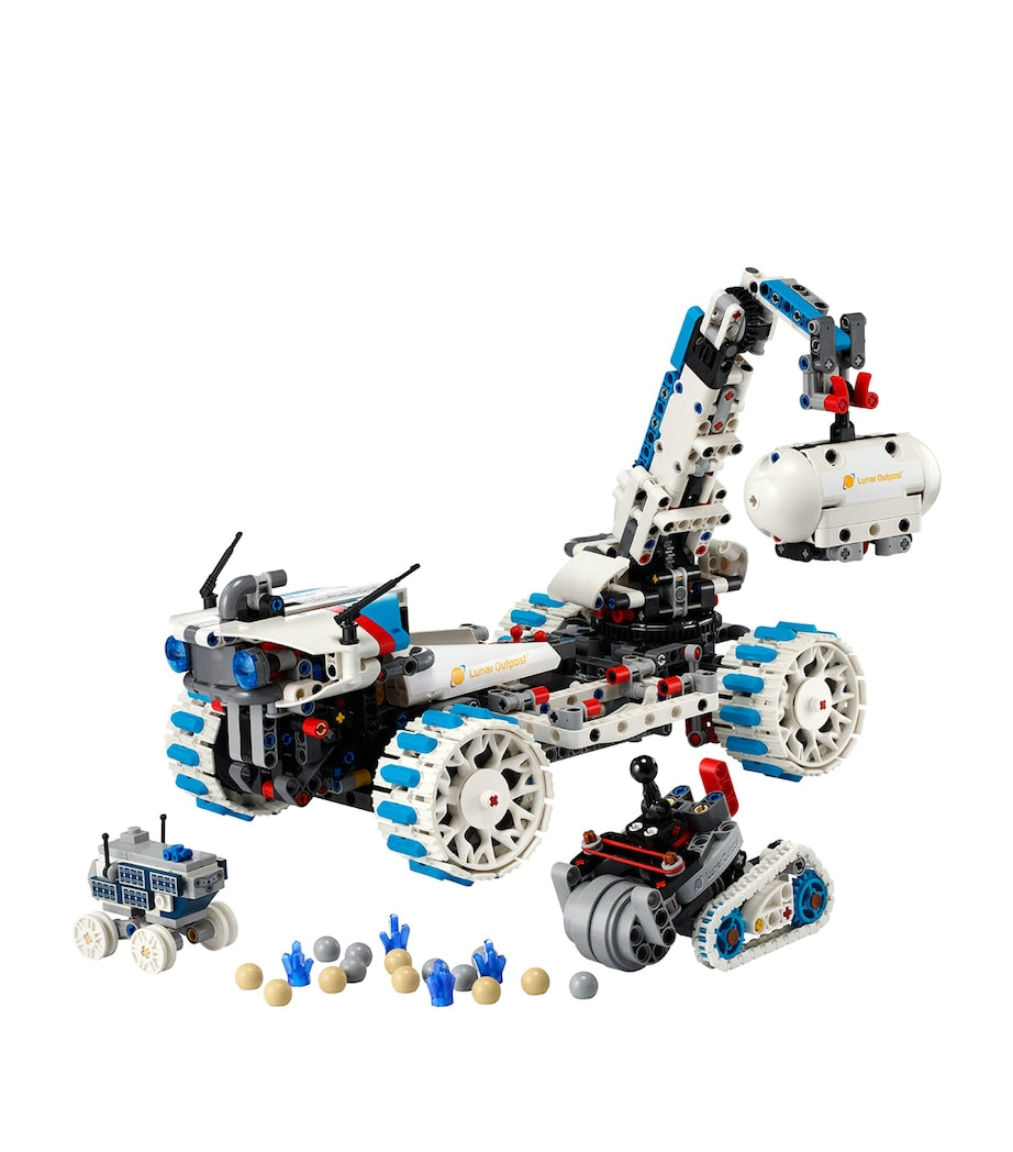 Technic Lunar Outpost Moon Rover Space Vehicle 42211