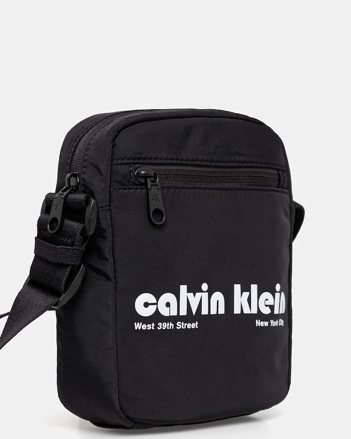 Calvin Klein Omuz Çantası