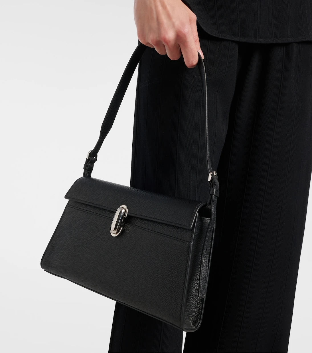 Savette - Symmetry 26 leather shoulder bag