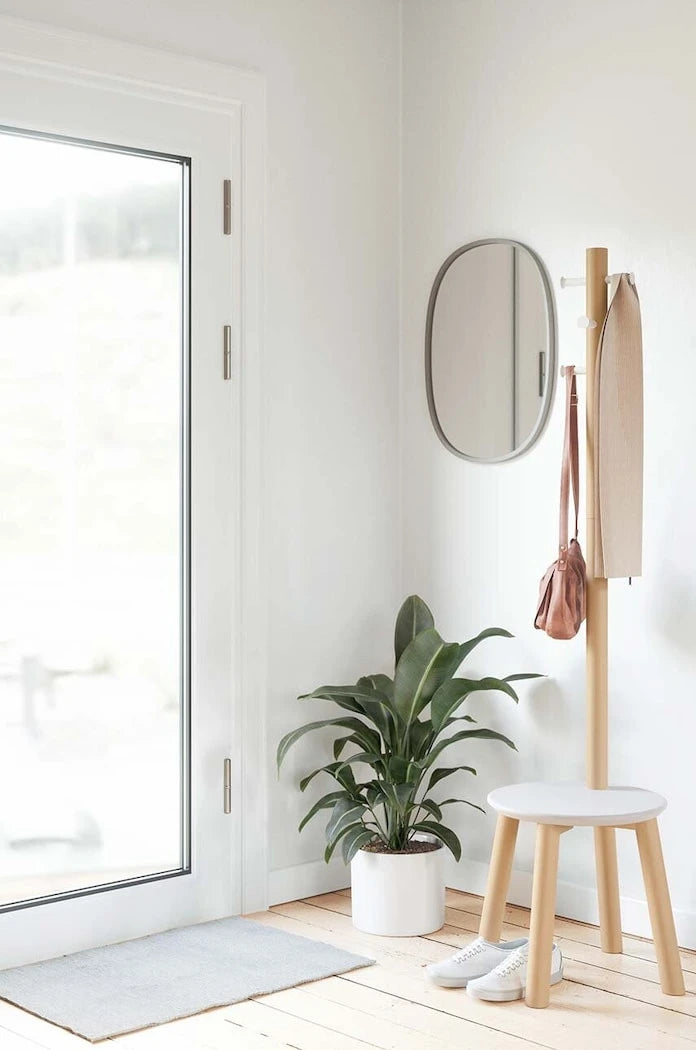 Закачалка за връхни дрехи Umbra Pillar Stool and Coat Rack