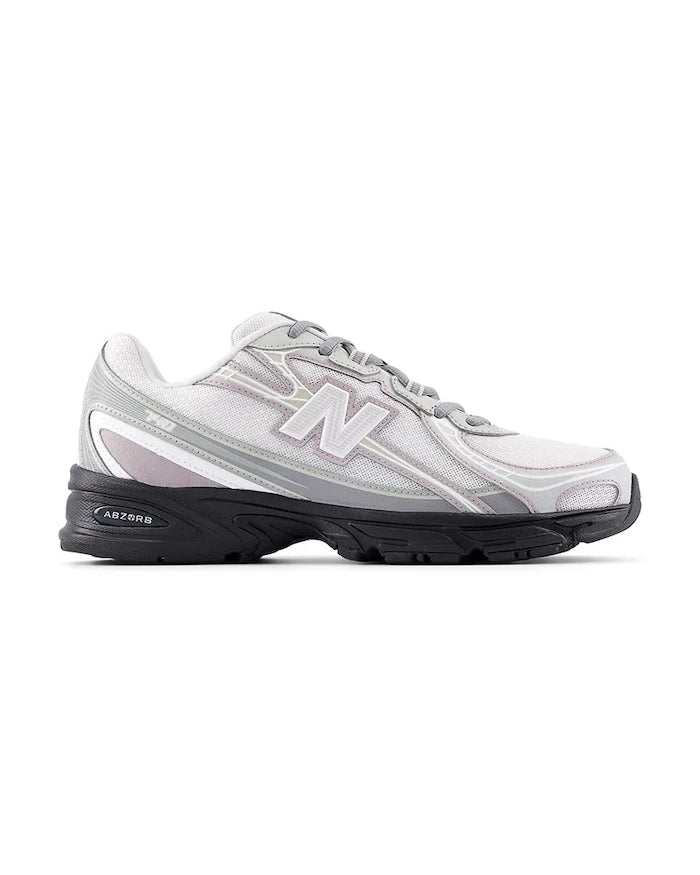 New Balance 740 Ayakkabılar