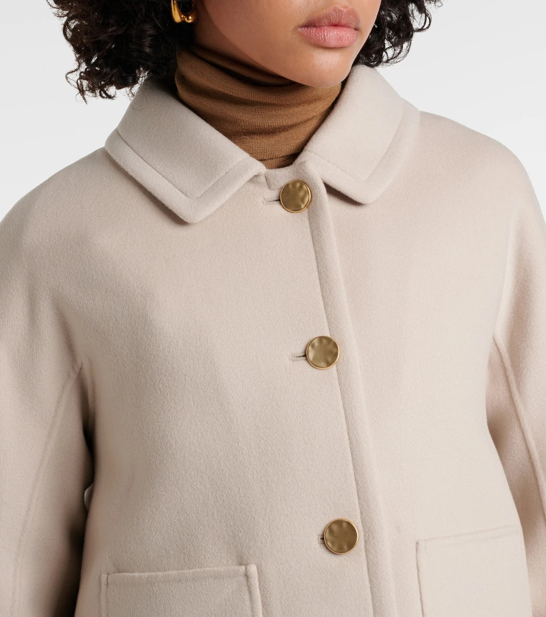 جاكيت "S Max Mara" ‏"Sogno" من صوف بكر بقصّة صدر مزدوجة