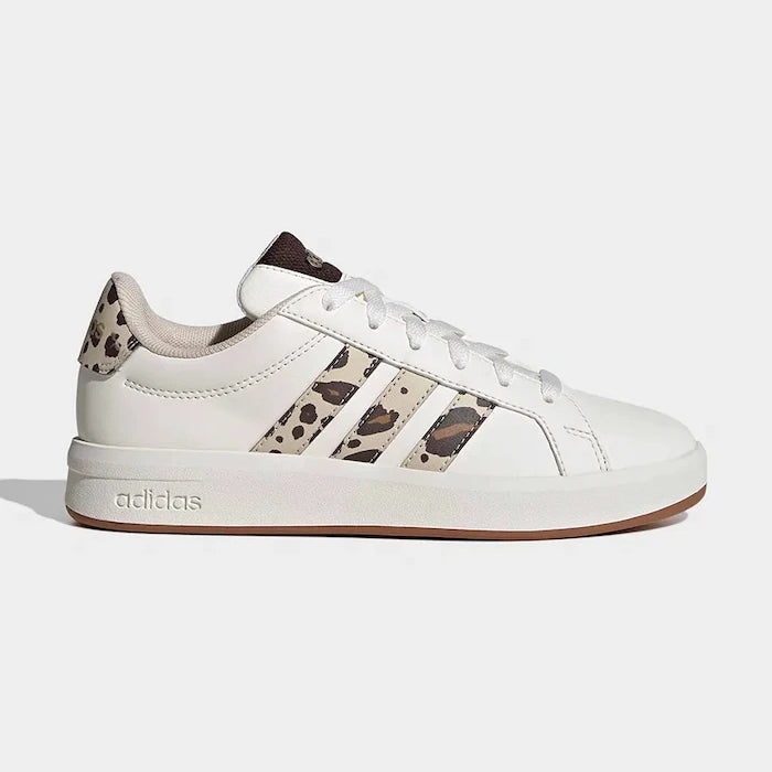 Детски маратонки adidas GRAND COURT 3.0