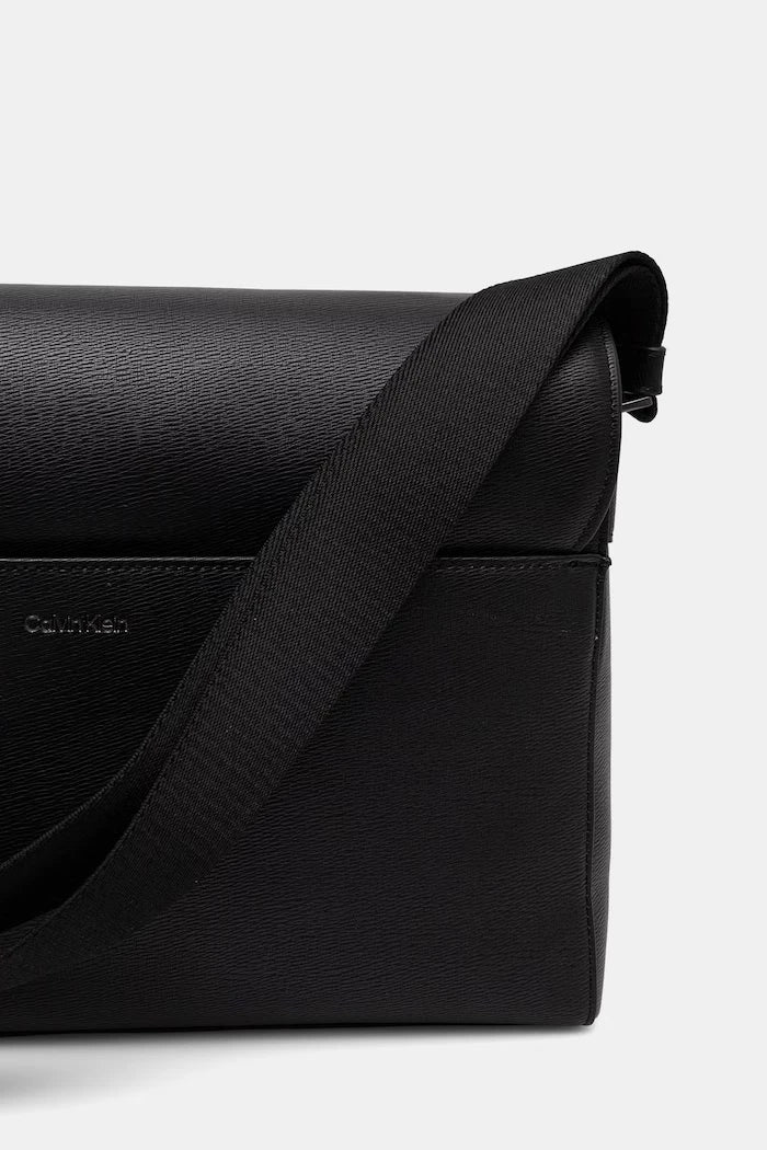 Calvin Klein чанта мъжка