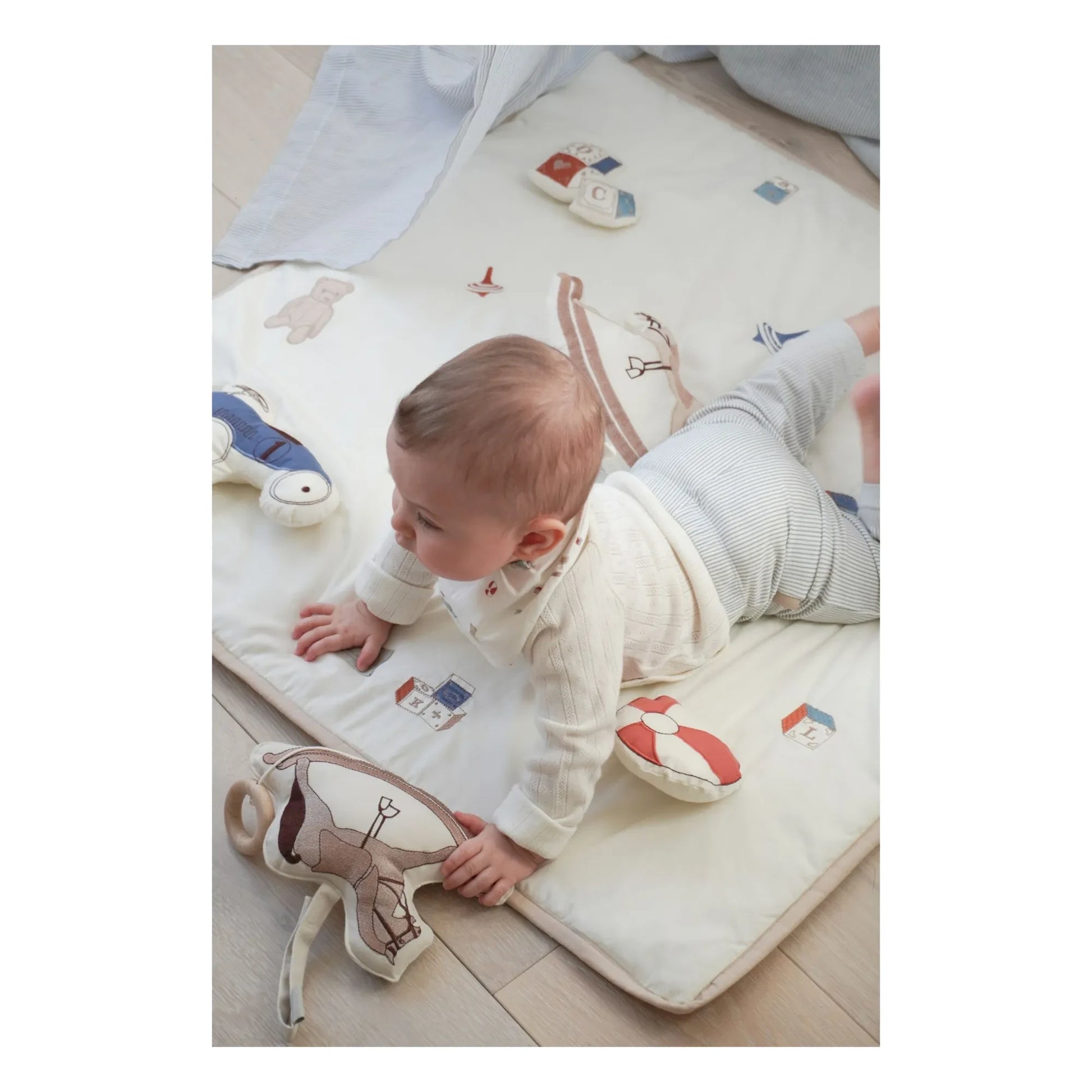 Cam Cam - Vintage Toys playmat | Beige