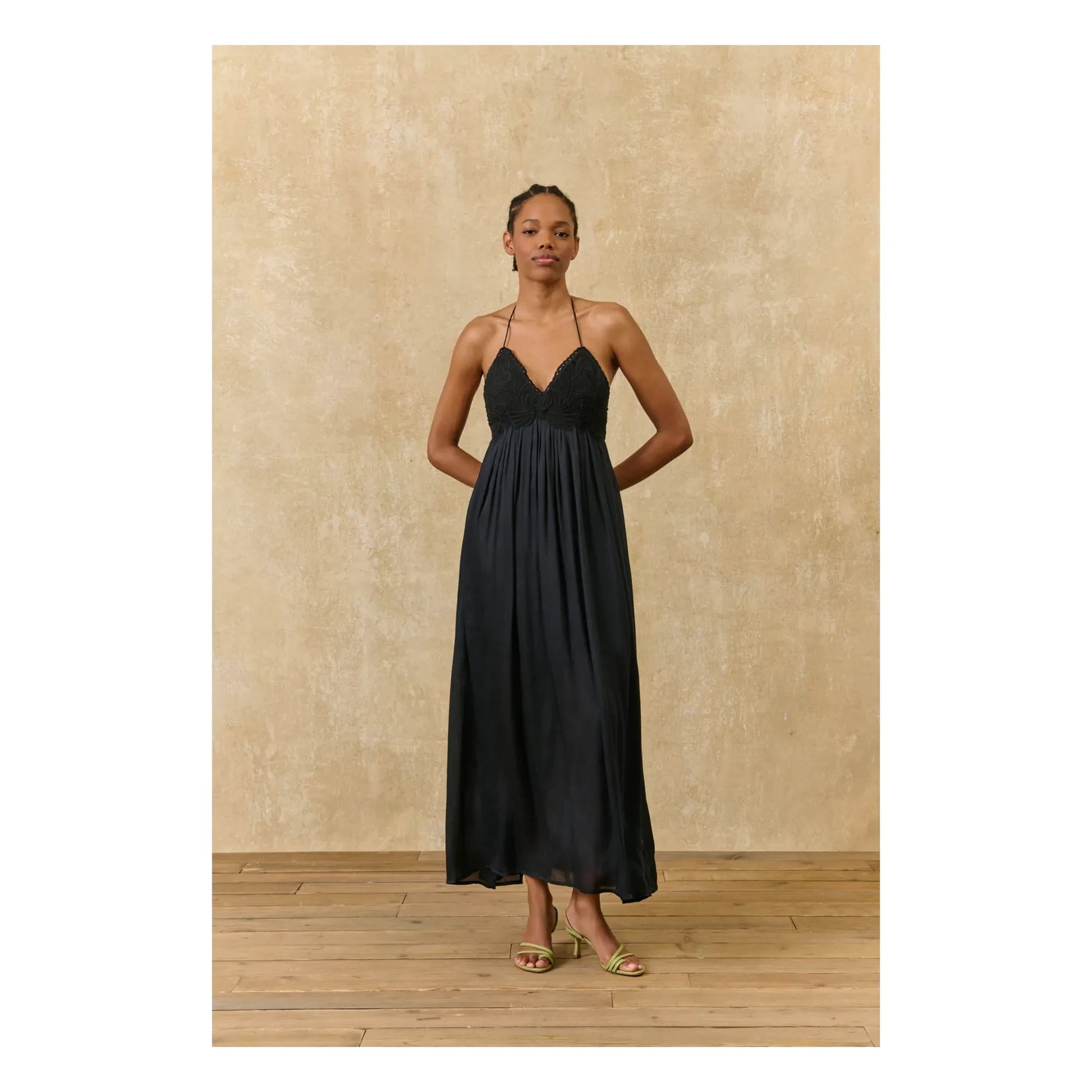 Louise Misha - Ysolde dress | Black
