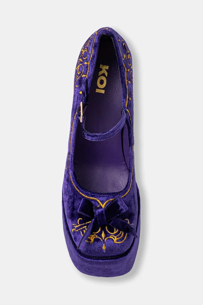 Обувки с дебел ток Koi Footwear Royal Manor