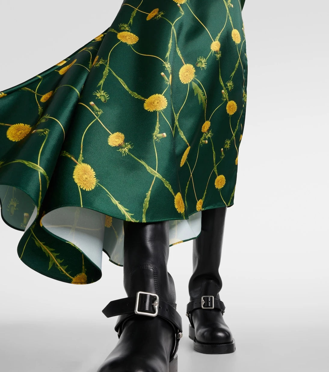 Burberry - فستان ميدي من الجيرسيه والساتان المطبوع