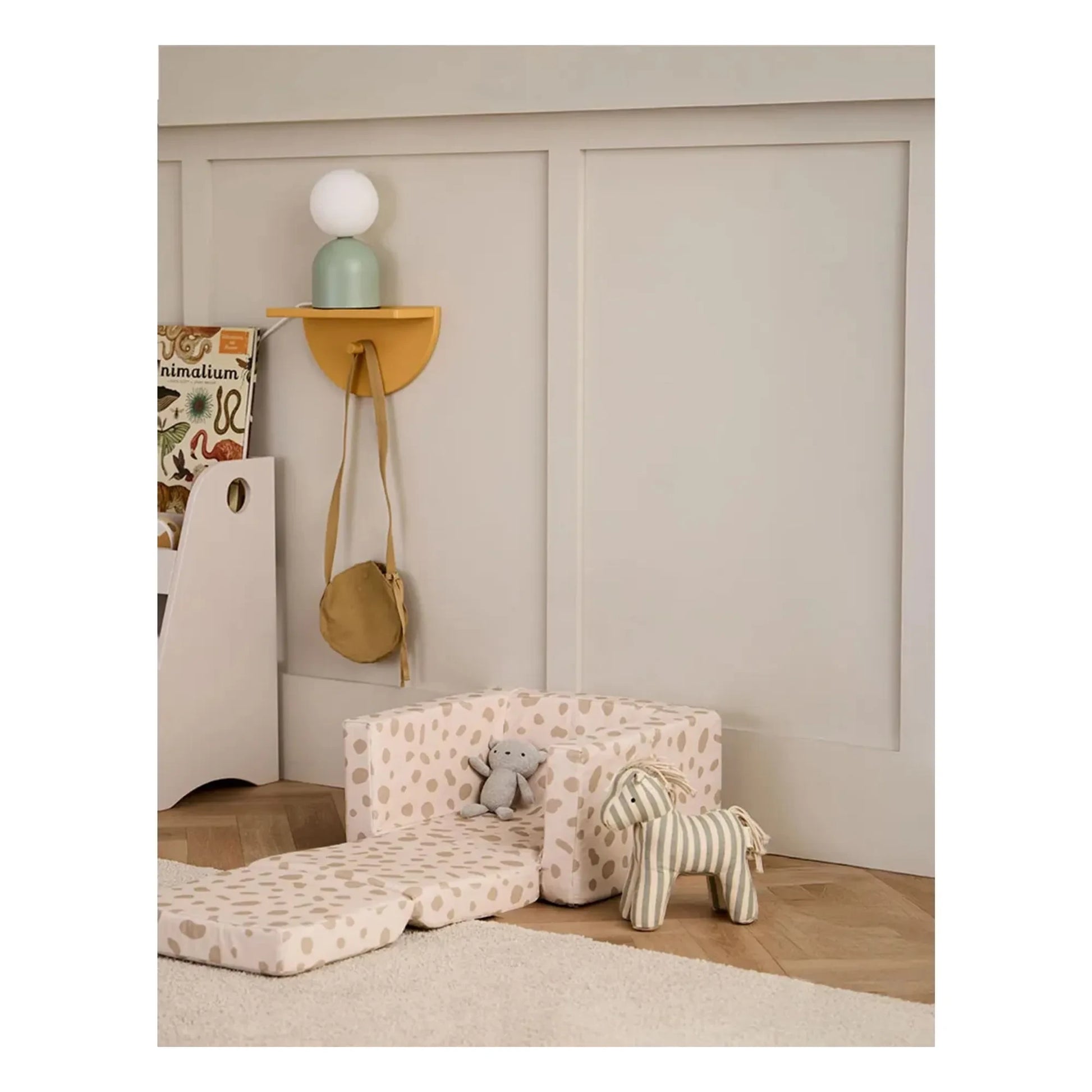 Kid's Concept - Fireside chair with polka dots | Grey