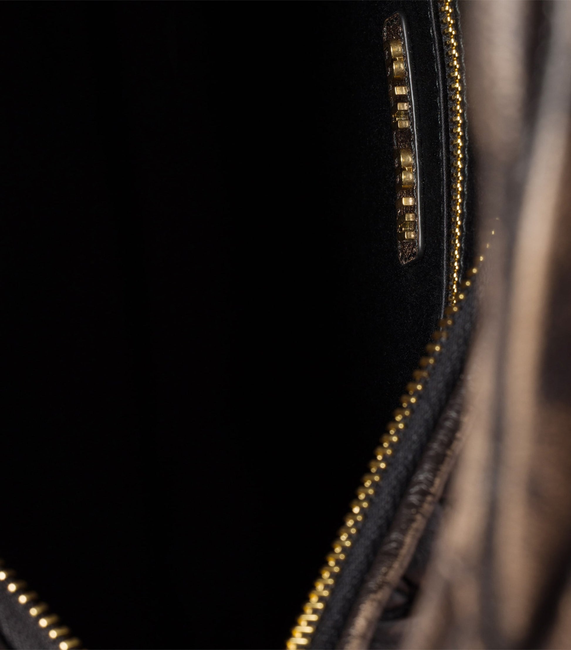 Matelassé Calfskin Wander Shoulder Bag