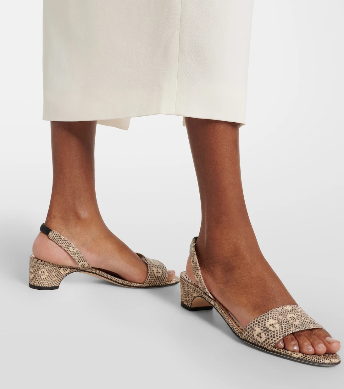 Manolo Blahnik - Patobarnu 30 kertenkele efektli deri sandalet