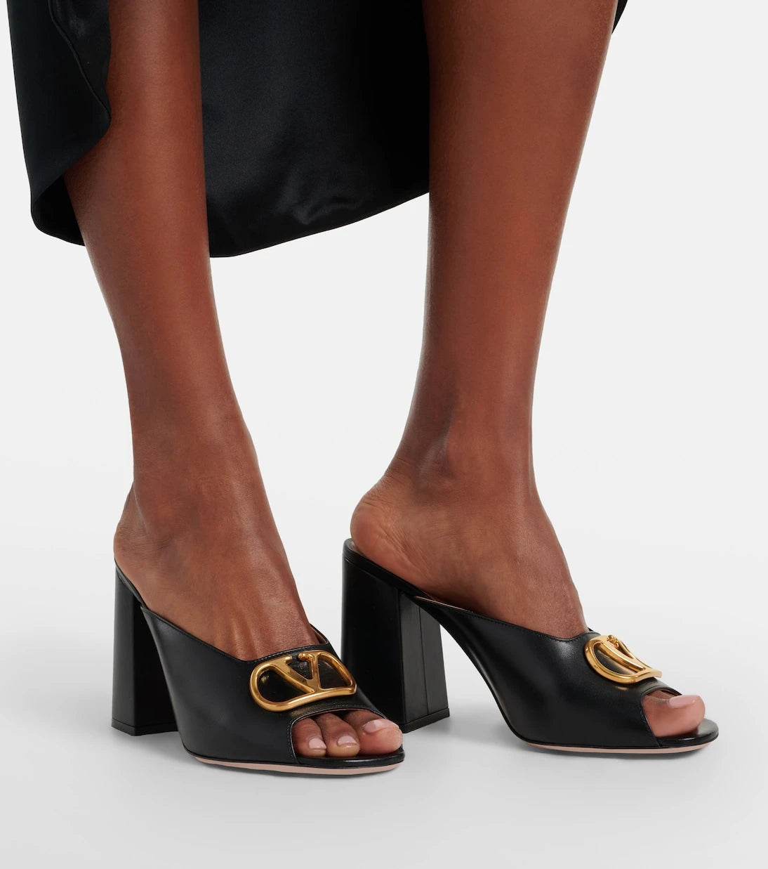 Valentino Garavani - VLogo leather mules