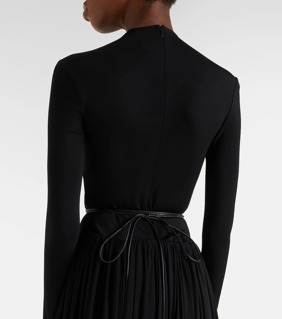 Alaïa - فستان جيرسيه متوسط الطول