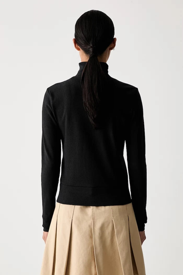 adidas Originals Kadın Essentials Fermuarlı Sweatshirt