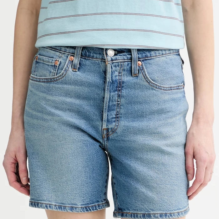 Levi's kadın denim şort 501® MID THIGH