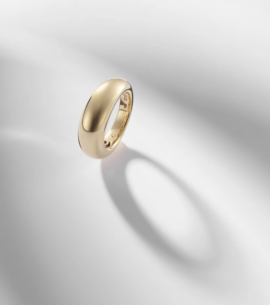 Engelbert - New York 66 Big 18kt gold ring