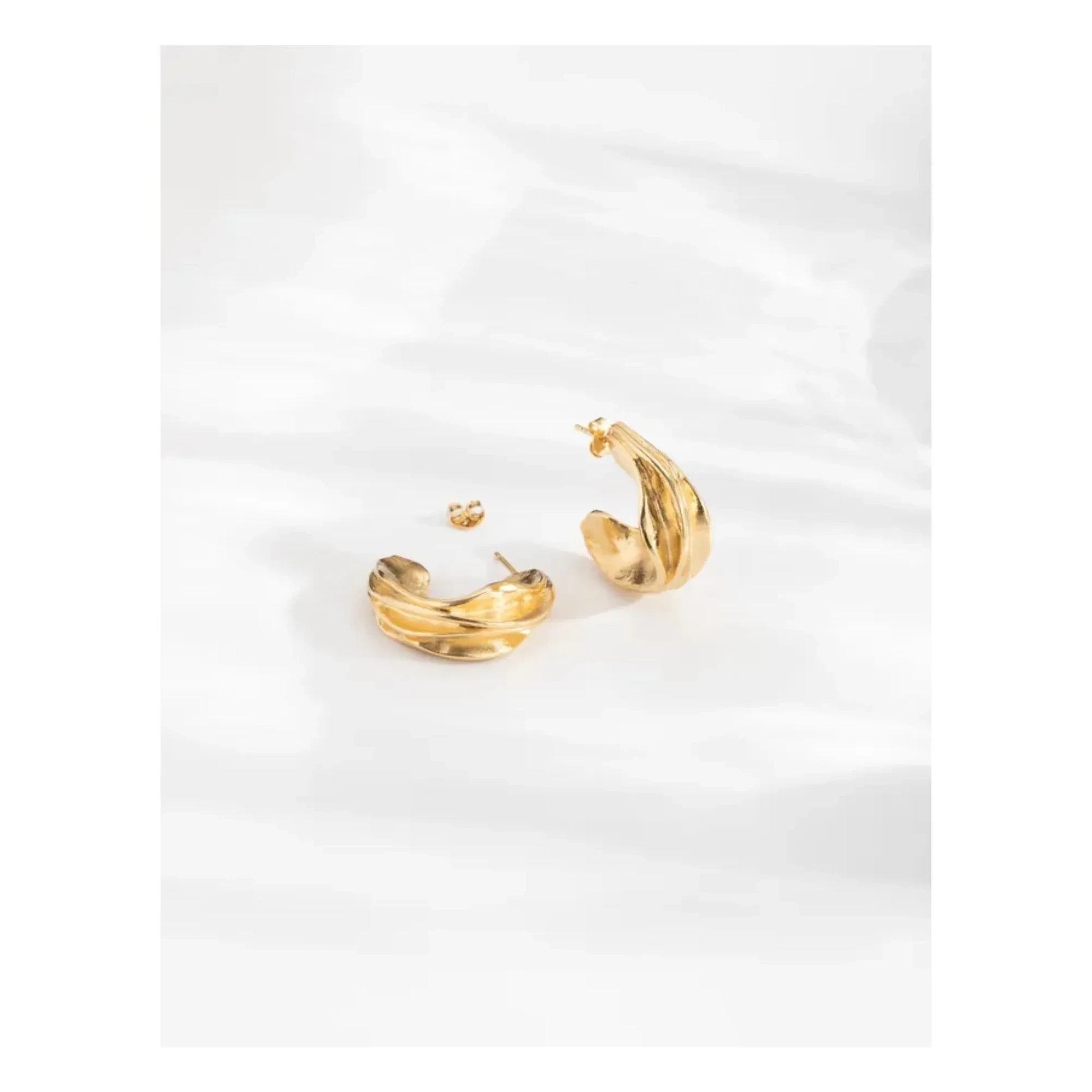 Louise Damas - Créoles Le Drapé | Gold
