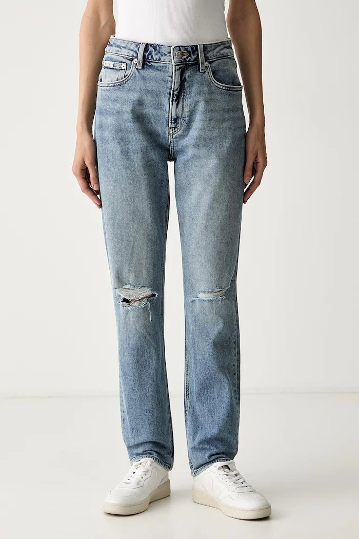Calvin Klein Jeans mom fit kadın jean pantolon