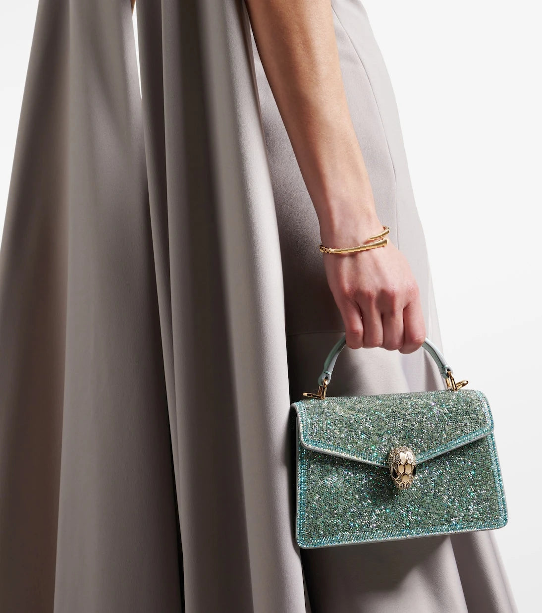 بولغاري - حقيبة Serpenti Forever Mini صغيرة بمقبض علوي من جلد الشمواه