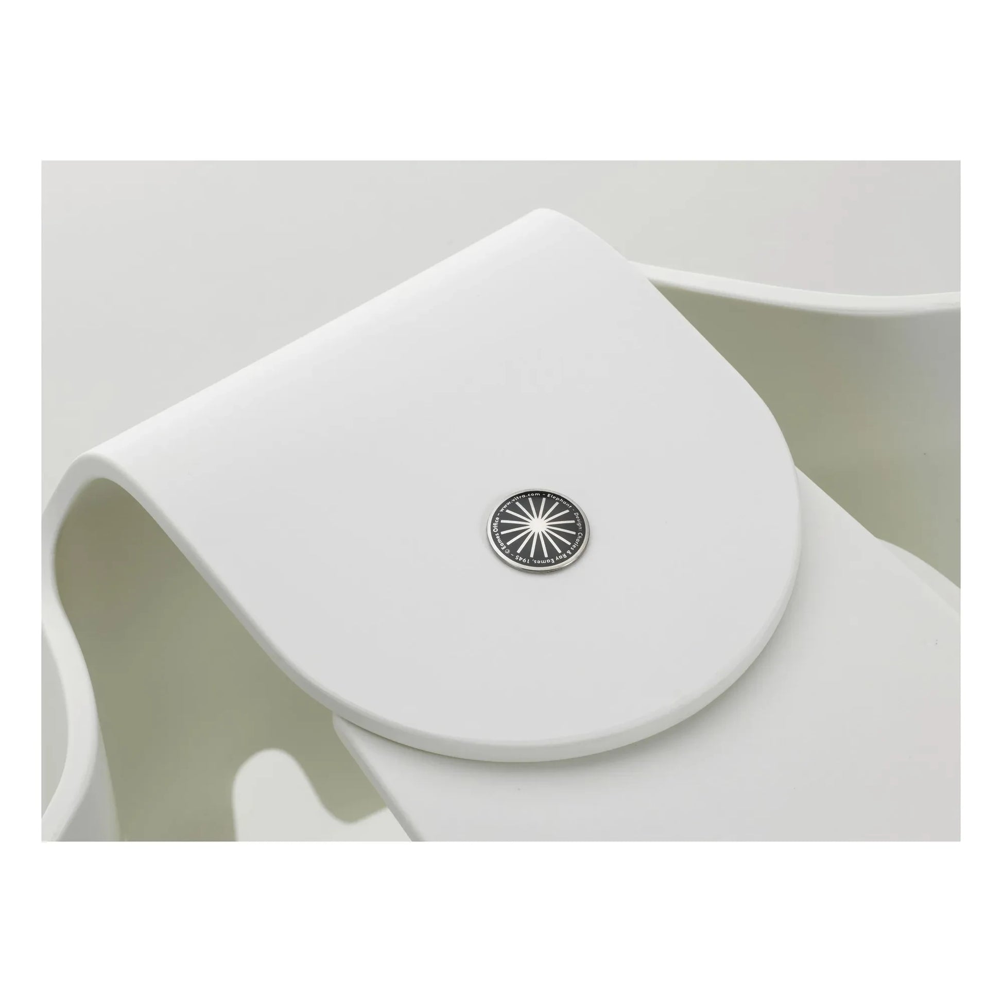 Vitra - Eames elephant stool  | White