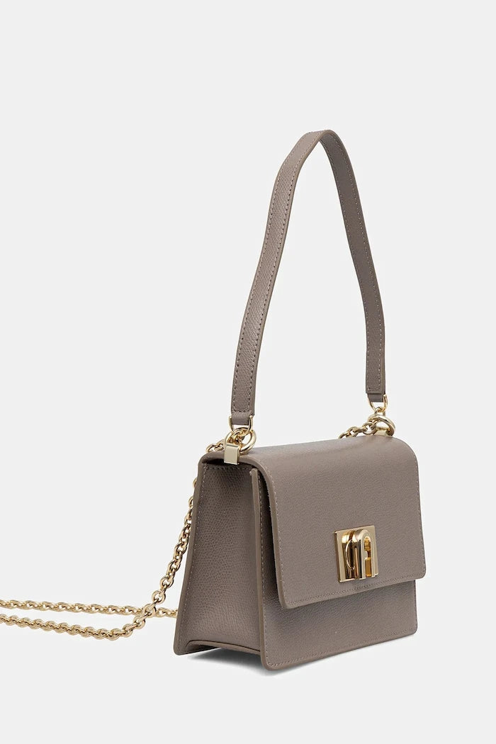 Кожена чанта Furla
