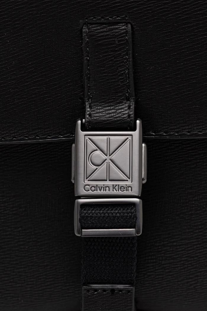 Calvin Klein erkek suni deri omuz çantası