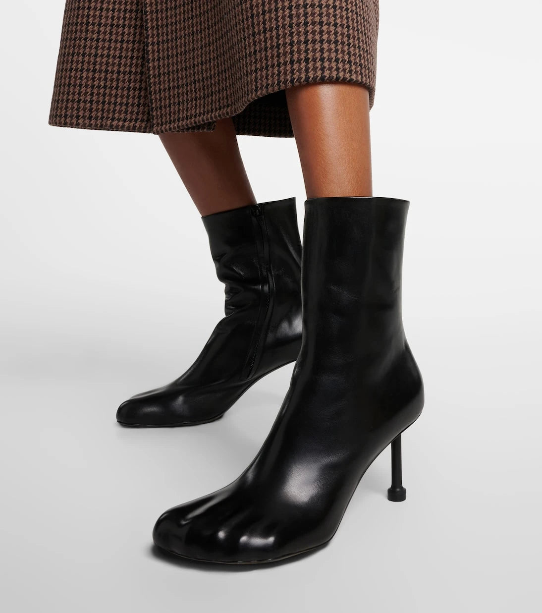 Balenciaga - Leather ankle boots
