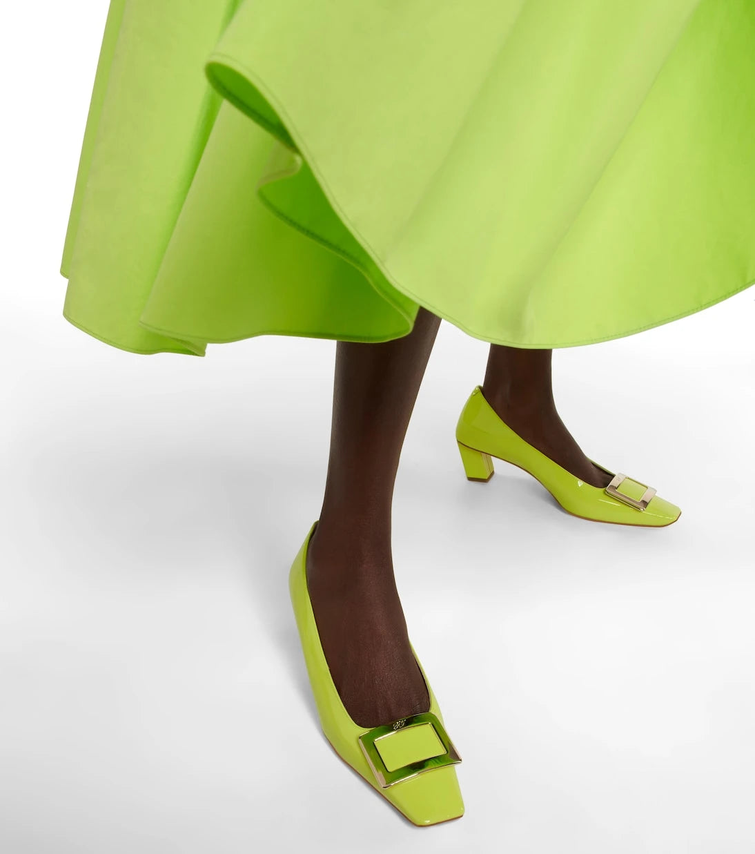 Roger Vivier - حذاء "بيل فيفييه" بكعب عالٍ من الجلد اللامع