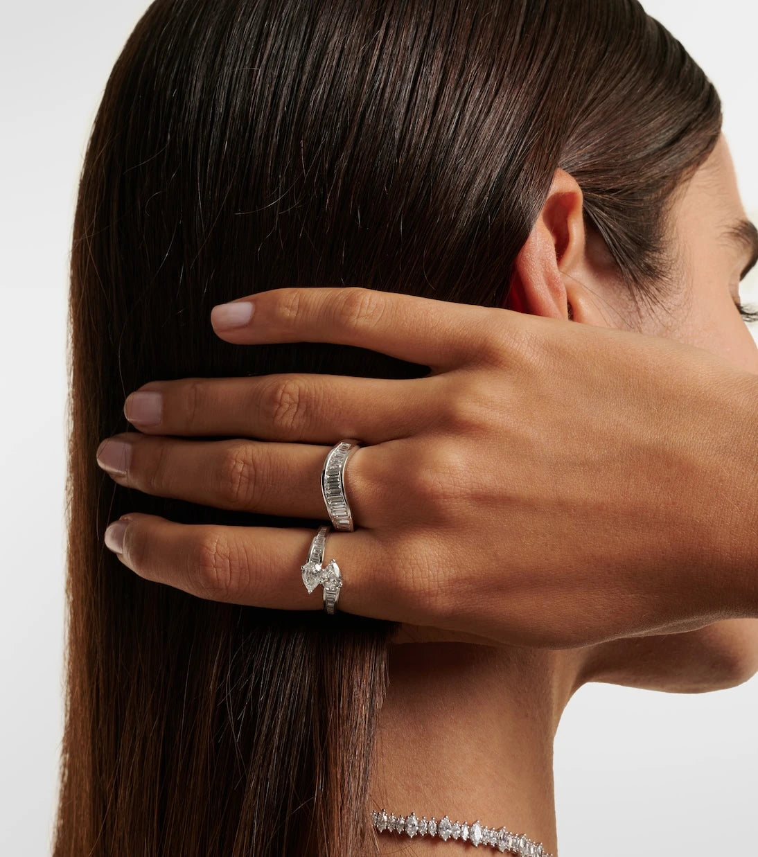 Anita Ko - Wave 18kt white gold ring with diamonds