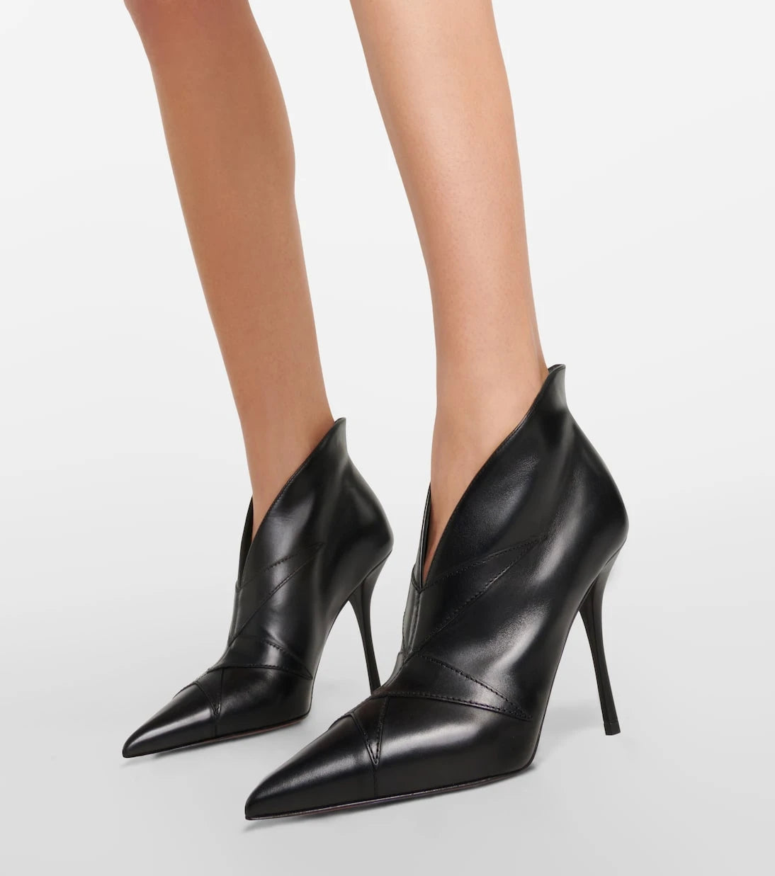 Alaïa - Leather ankle boots