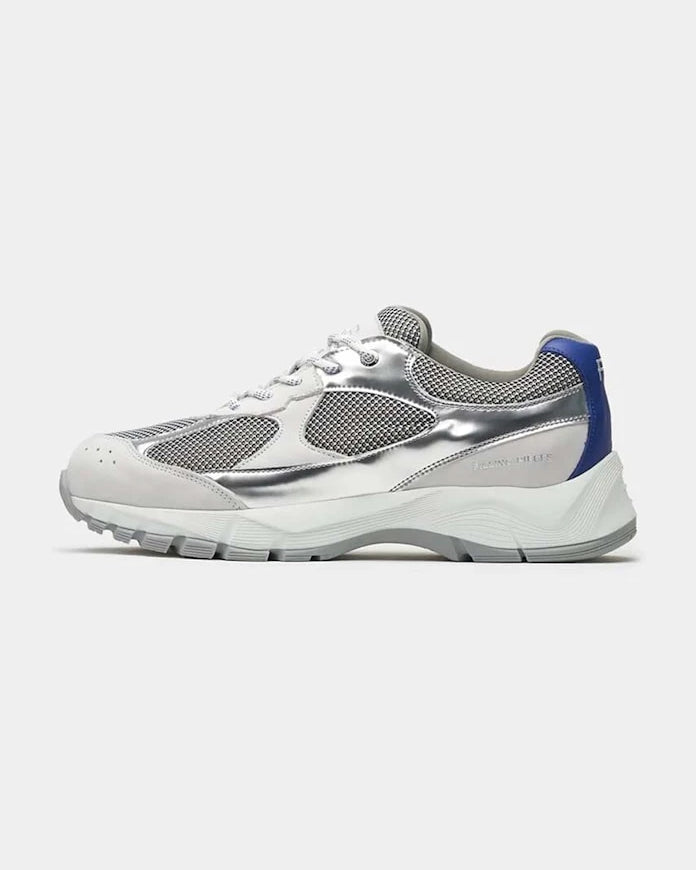 Filling Pieces Oryon Runner Isla