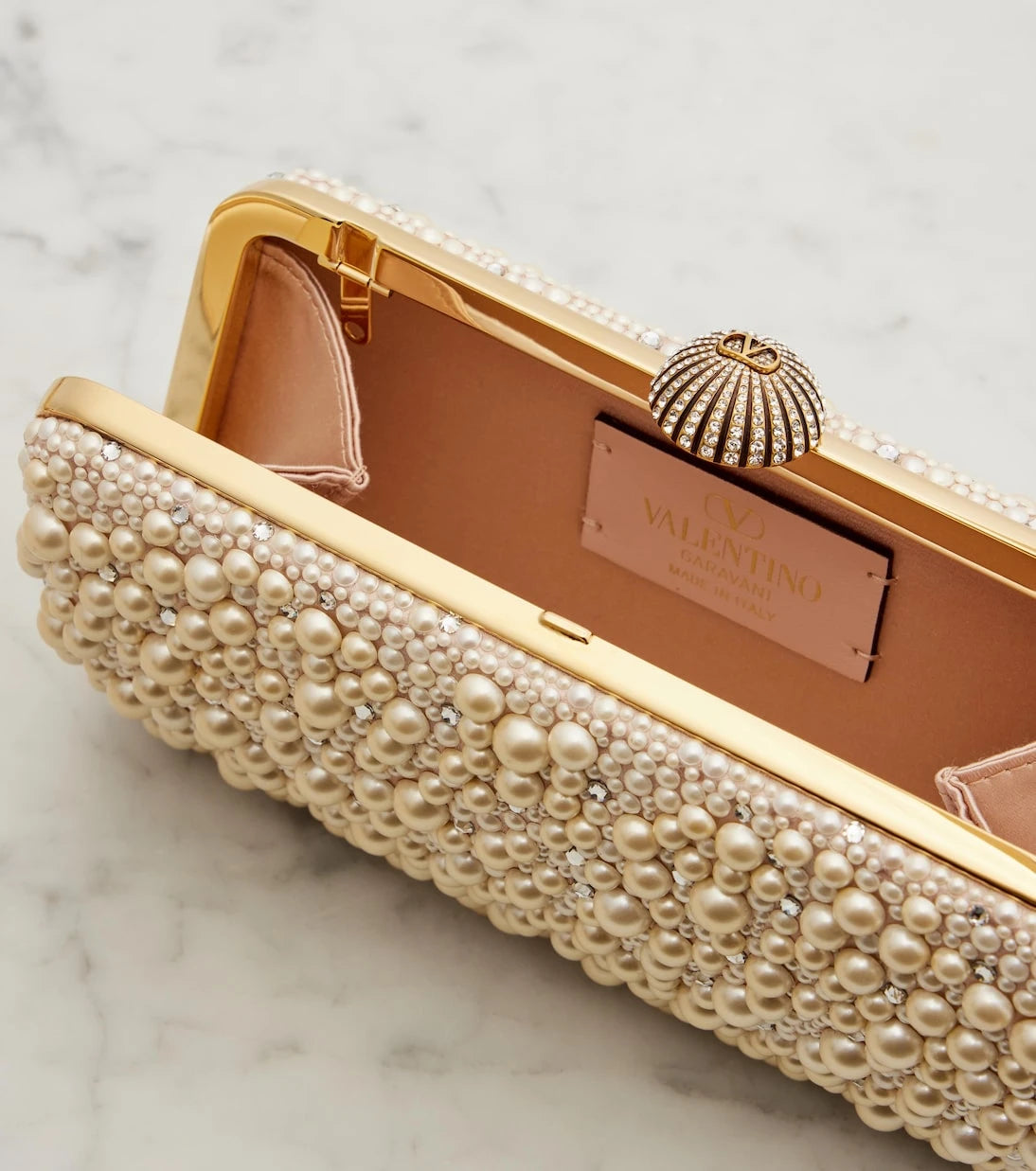 Valentino Garavani - Carry Secrets embellished clutch
