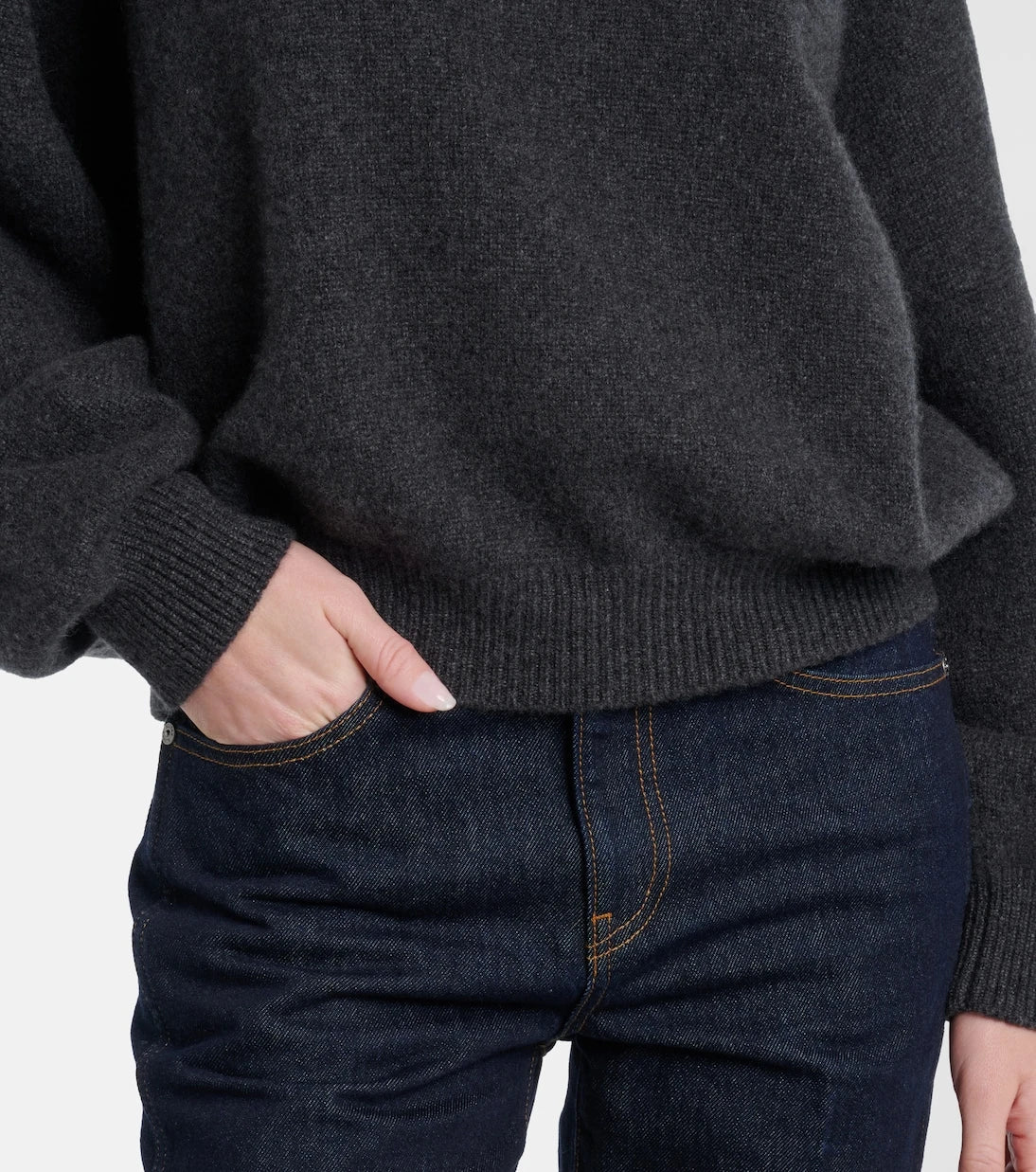 Khaite - Margaux oversized cashmere sweater