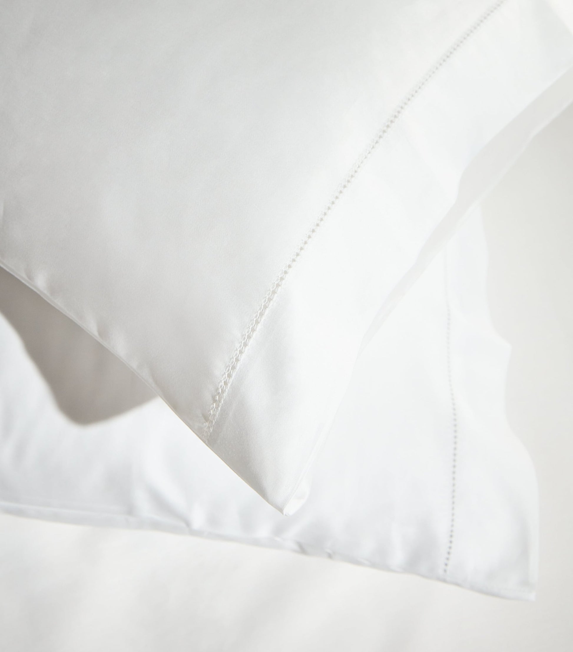 Slaidburn King Oxford Pillowcase (50cm x 90cm)