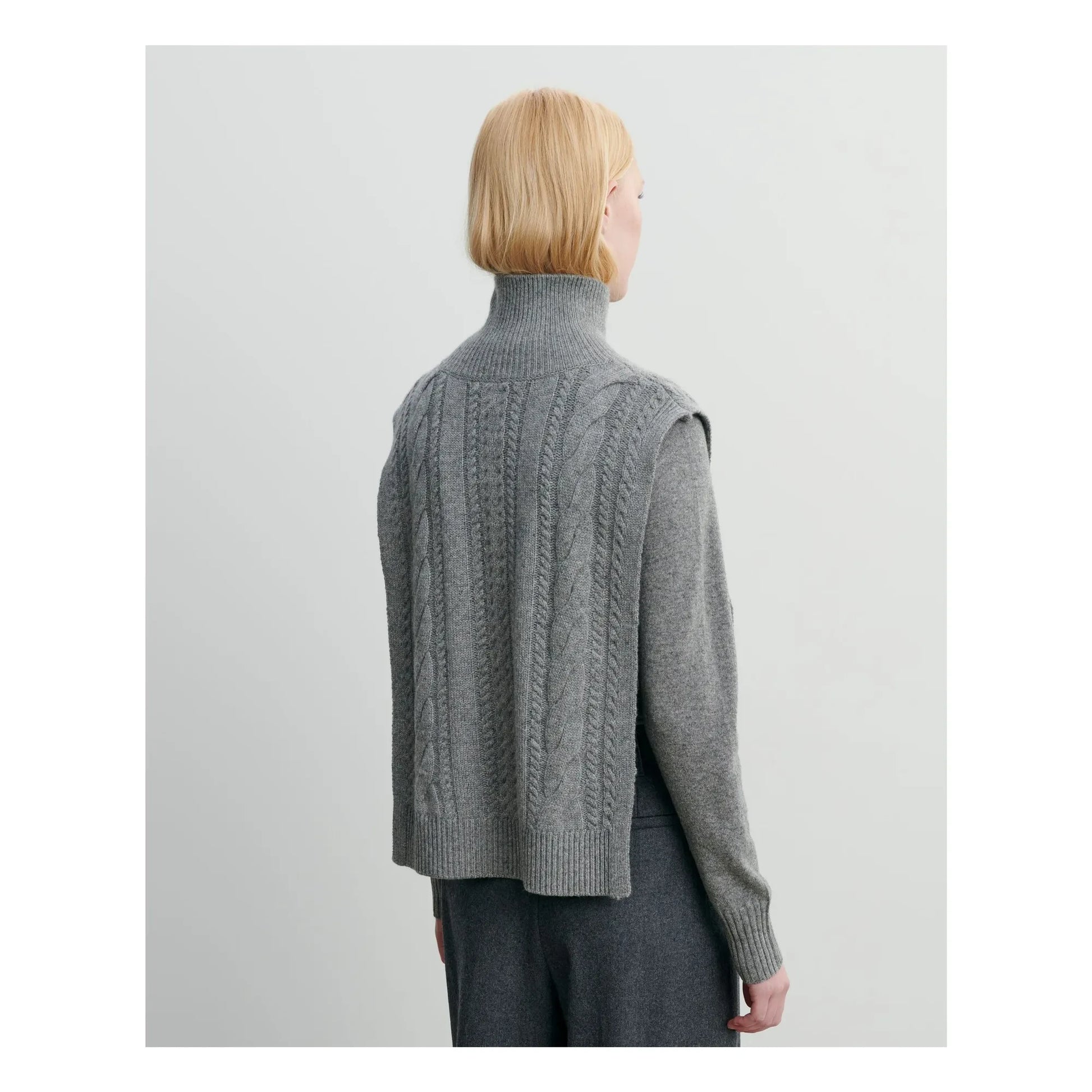 Bompard - Cashmere Buttoned Twisted Plastron | Grey