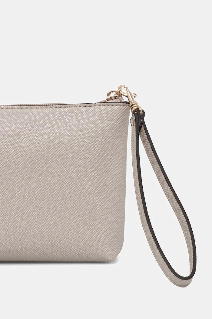 Козметична чанта Guess LAUREL