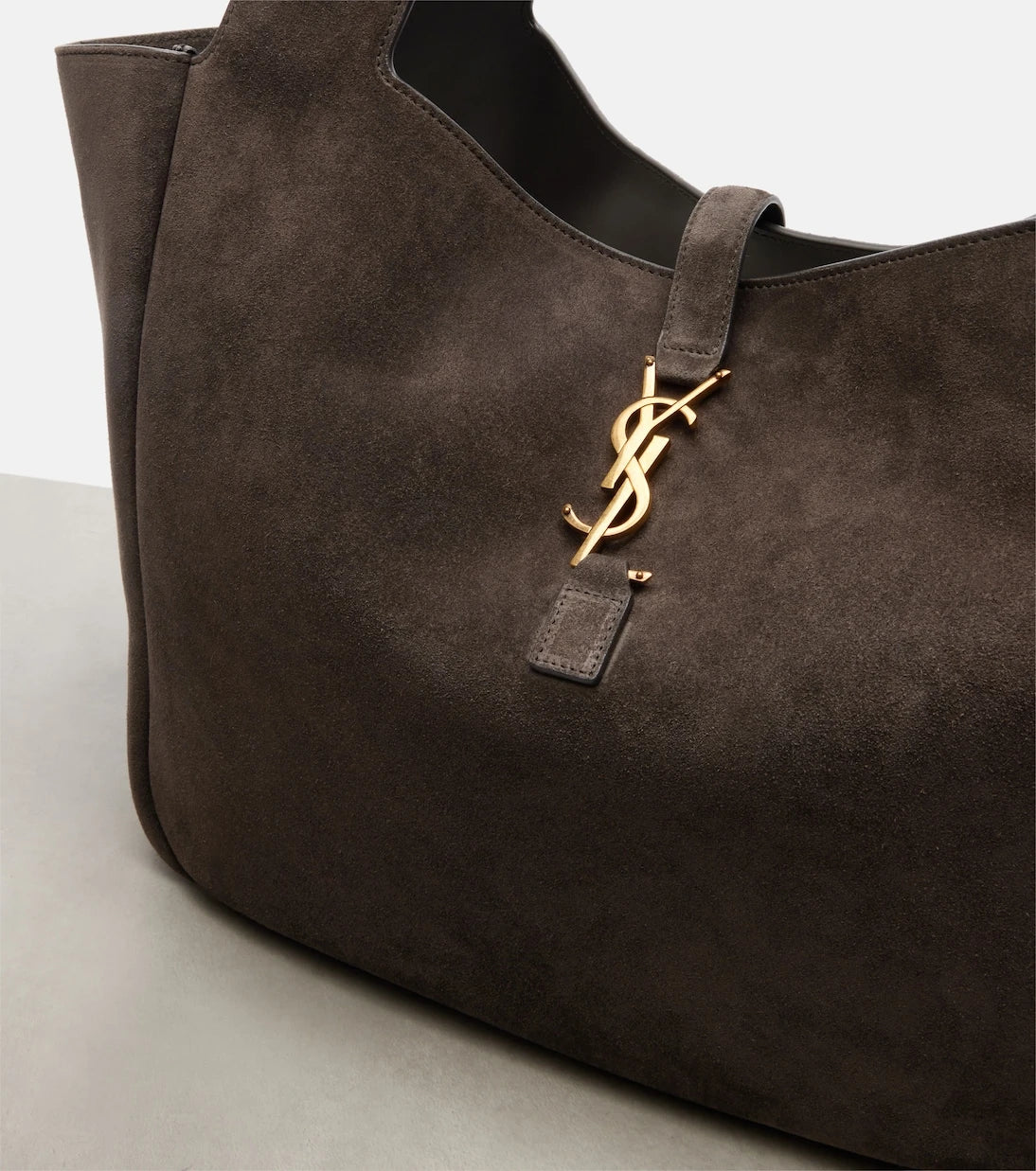Saint Laurent - Le 5 à 7 Bea suede tote bag