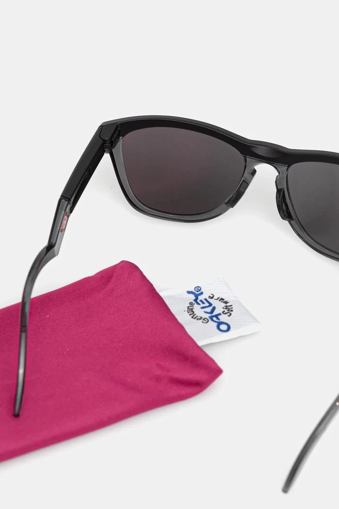 Oakley Güneş Gözlüğü
