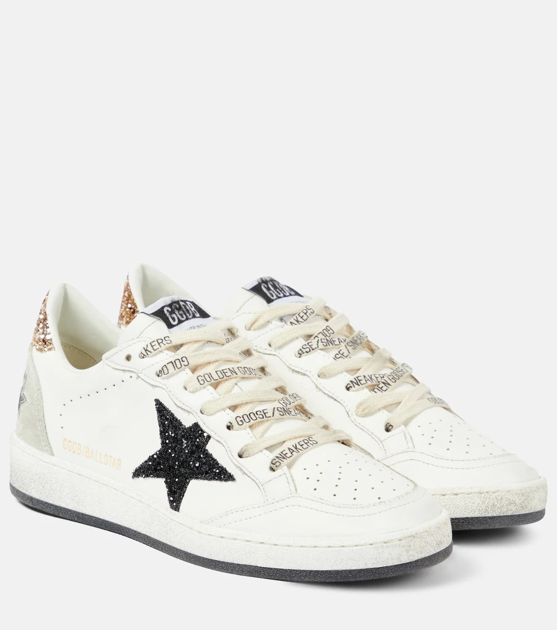 Golden Goose - حذاء سنيكرز Ball Star من الجلد اللامع