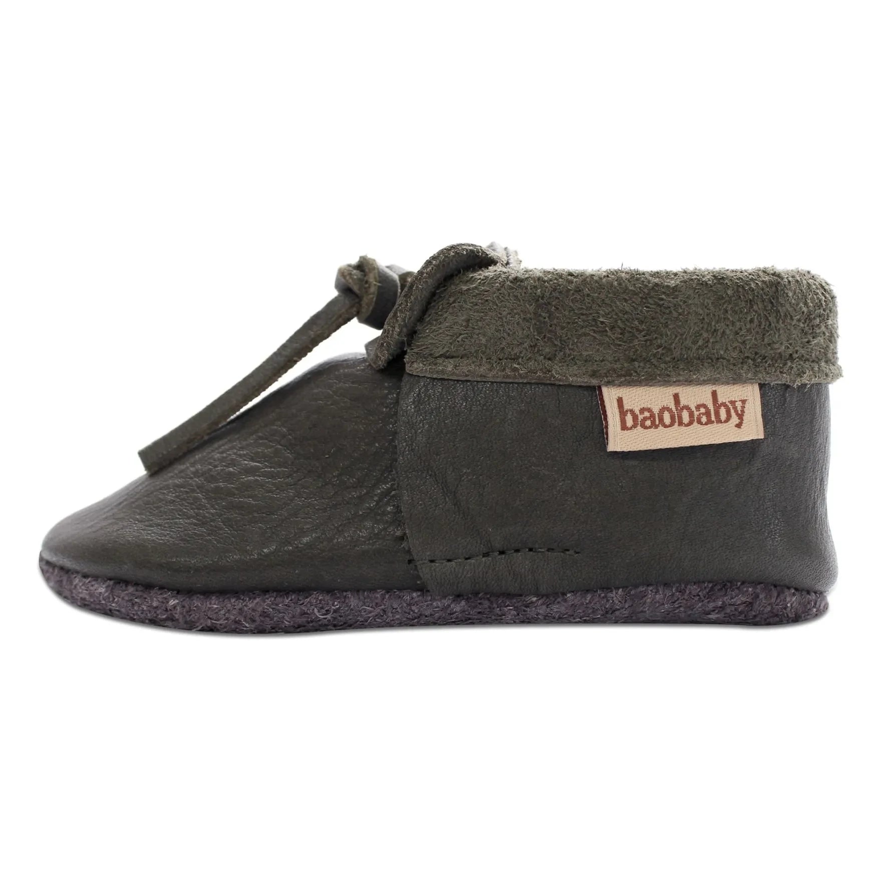 Baobaby - Leather slippers | Chrome green